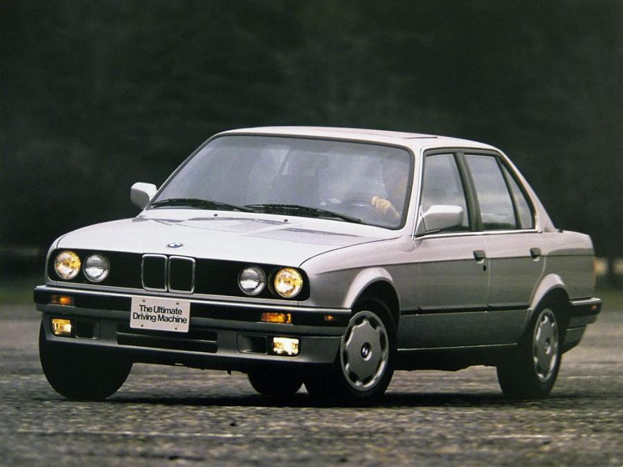  BMW 318i Sedan 1987 года  (US) (фото 1 из 1)
